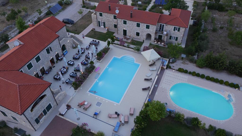 Pansion Skelin Hotell Drinovci Eksteriør bilde